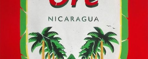 Œuvre de l'artiste graffeur Oré. Tableau street art au pochoir, rouge et vert. Sur le Nicaragua.