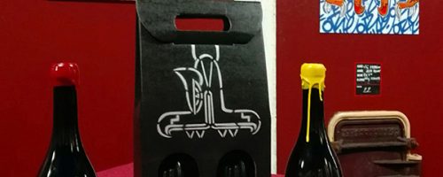 Bouteilles de vin Vacqueyras . Projet Street Art l'artiste graffeur Oré. Vente de vin.