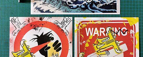 3 affiches peinte par l'artiste graffeur Oré. Affiche du japonais Hokusai détournée. 2 affiches vietnamiennes détournées.